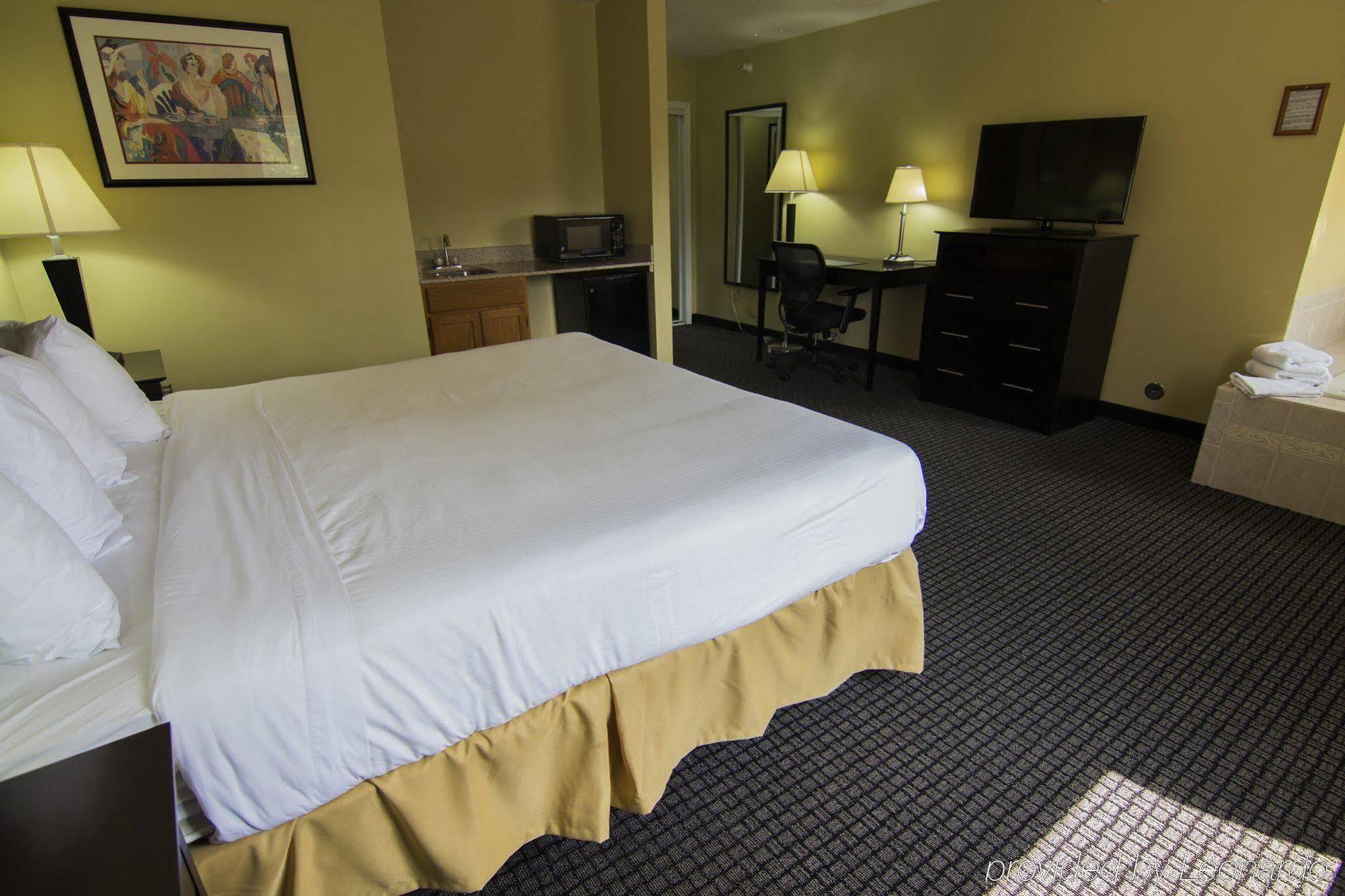Best Western Lakewinds Ludington Buitenkant foto